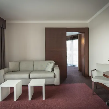 Otel Aqualux & Terme